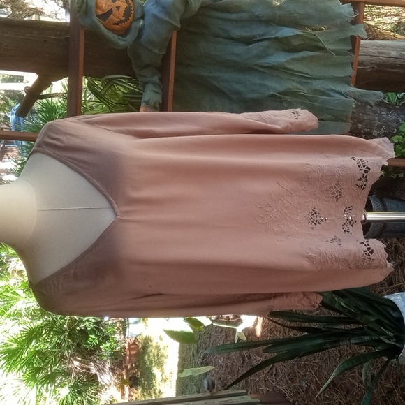 Forgotten Grace mocha brown cut out embroidered whimsical tunic - Picture 12 of 12